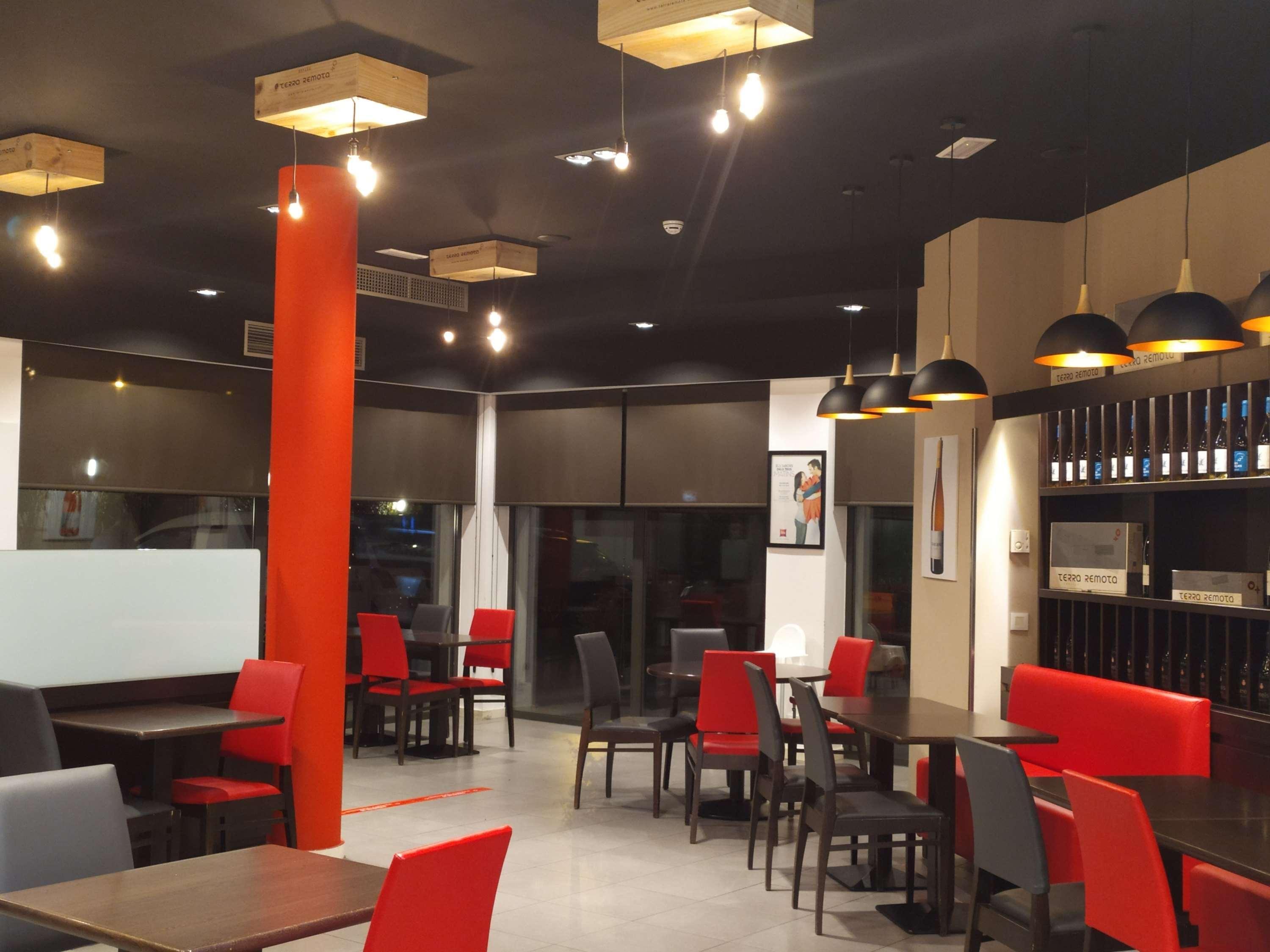 Ibis Girona Otel Dış mekan fotoğraf