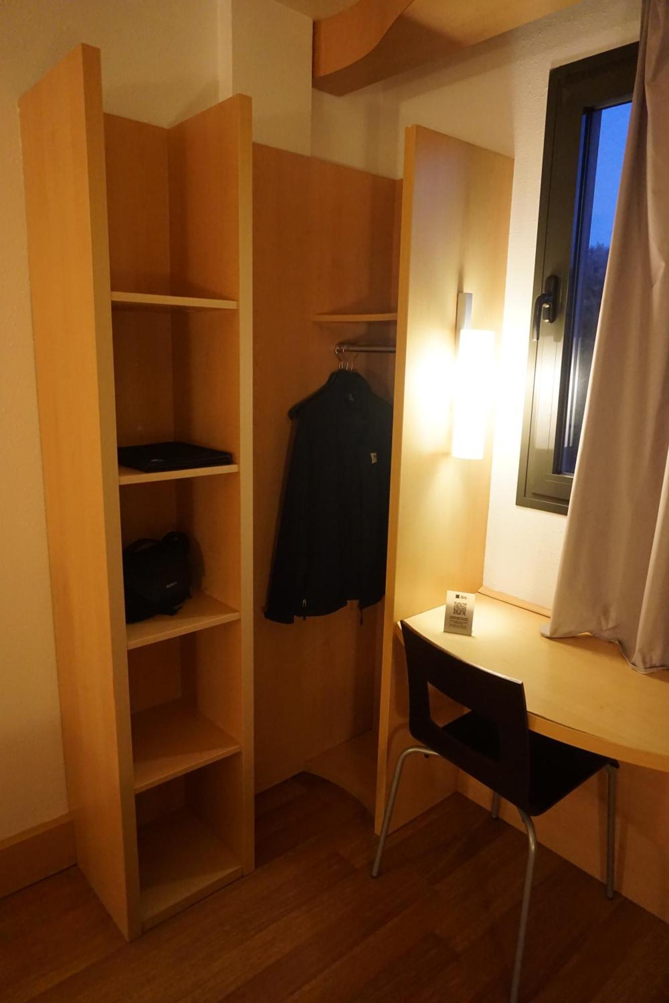 Ibis Girona Otel Dış mekan fotoğraf